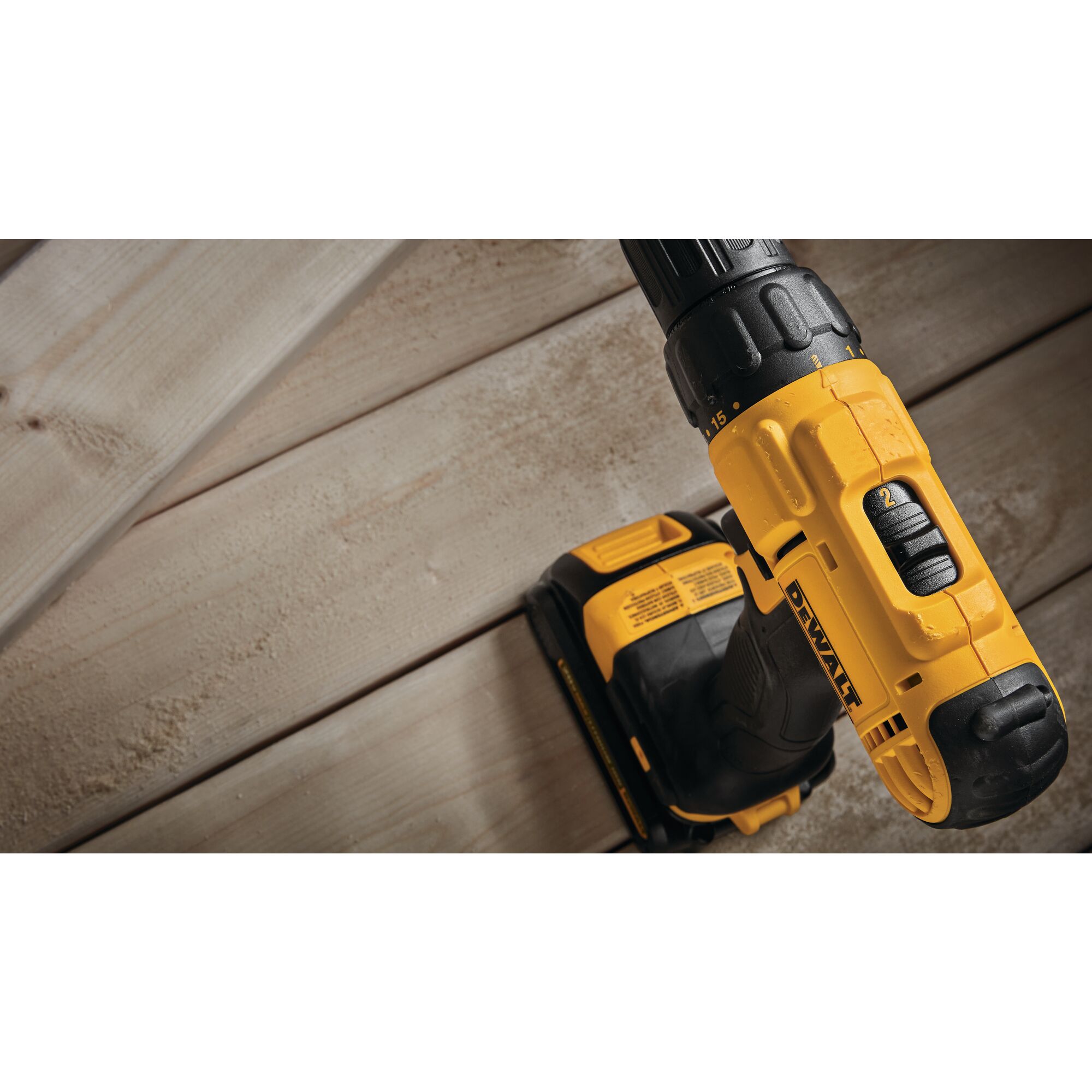 20V MAX* Lithium Ion Compact Drill/Driver Kit | DEWALT