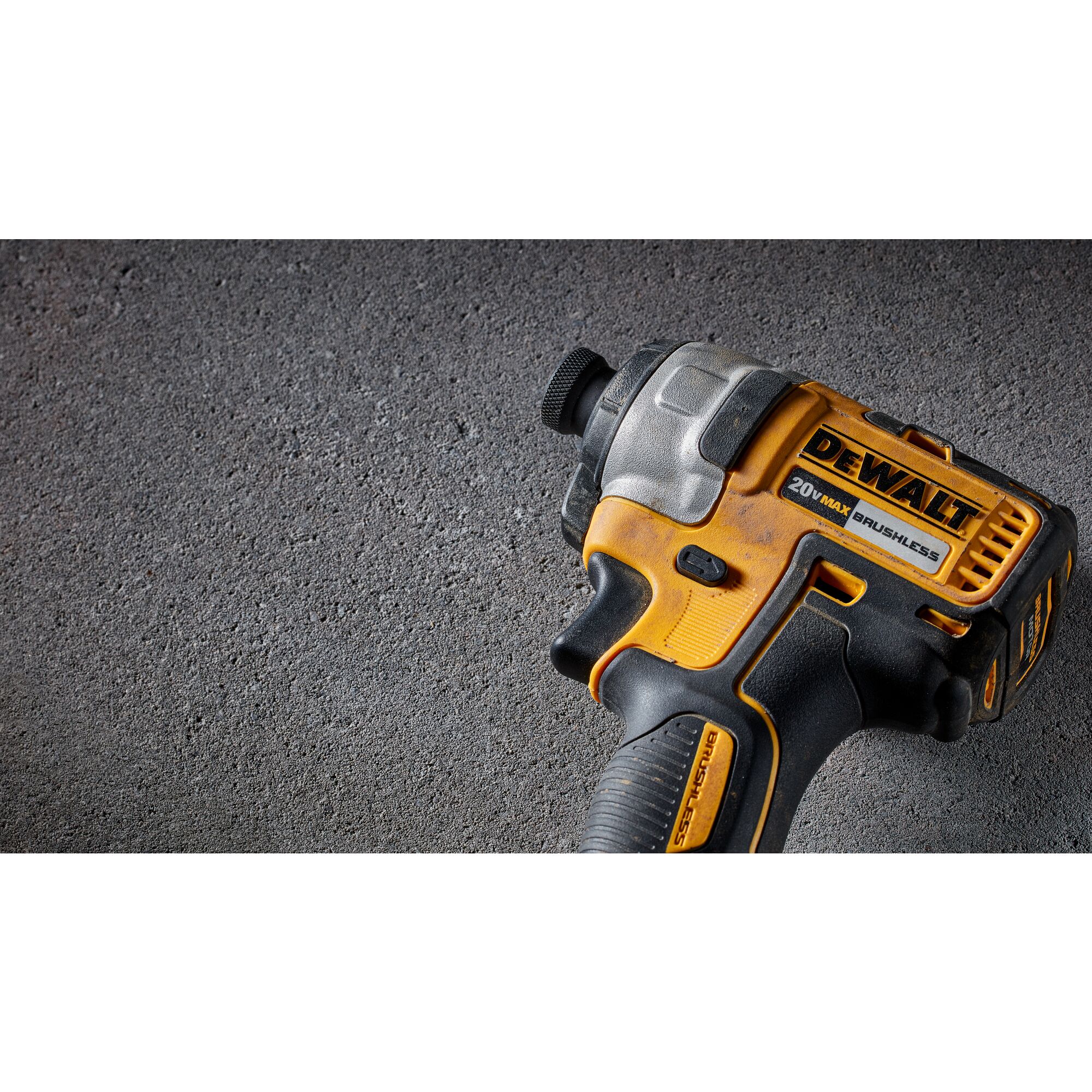 20V MAX* Brushless 1/4 in. Cordless Impact Driver Kit | DEWALT