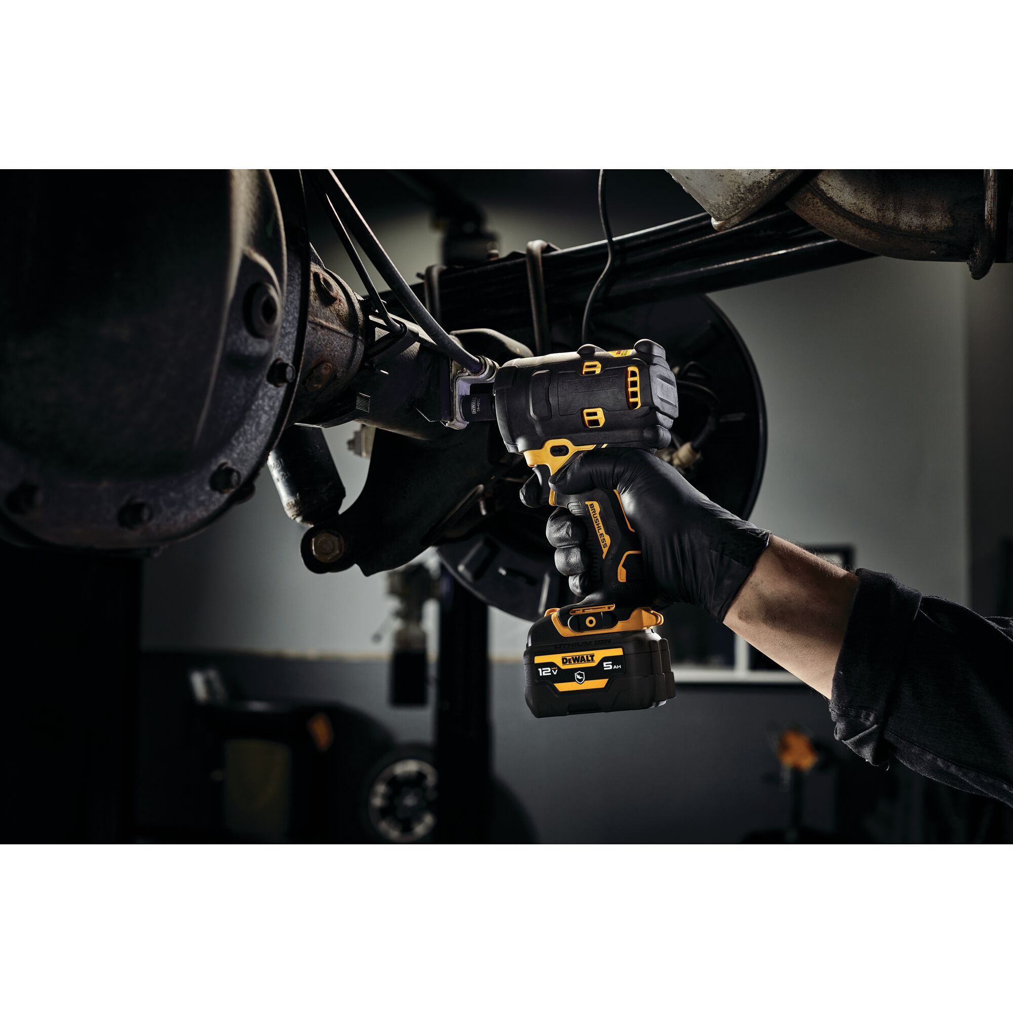 XTREME 12V MAX Brushless 3 8 in. Cordless Impact Wrench Kit DEWALT