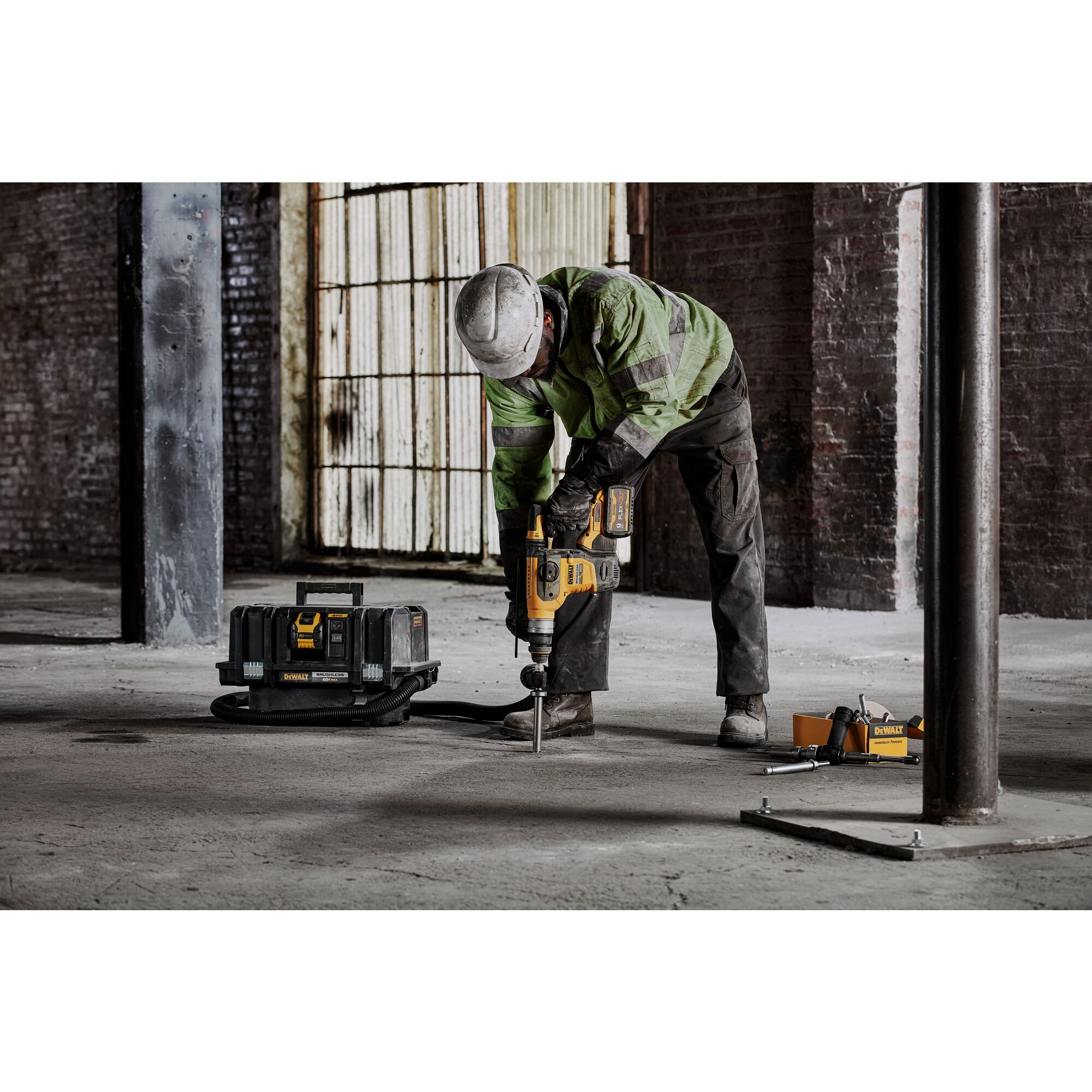 Dewalt 60 volt discount rotary hammer