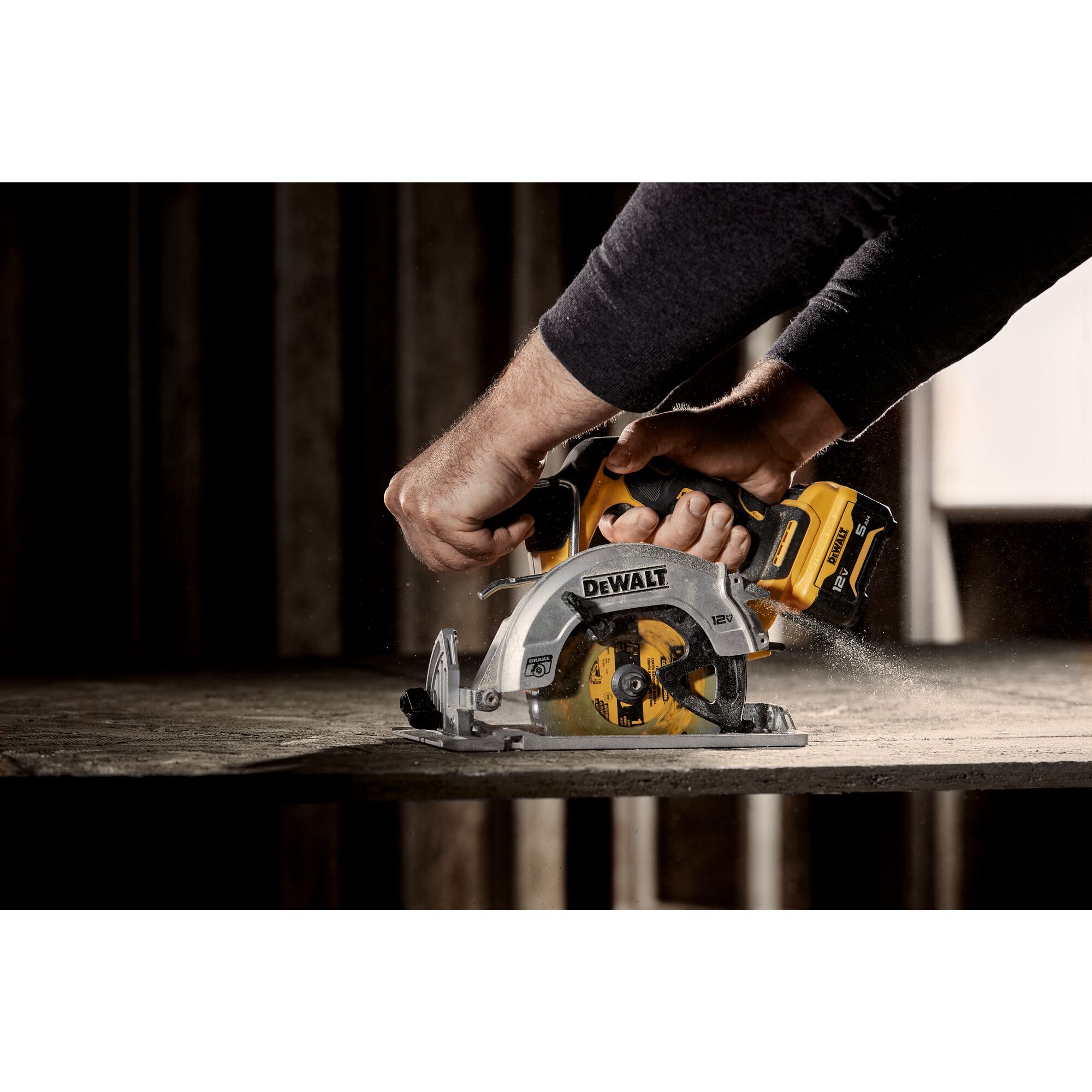 Dewalt 12 volt circular saw deals