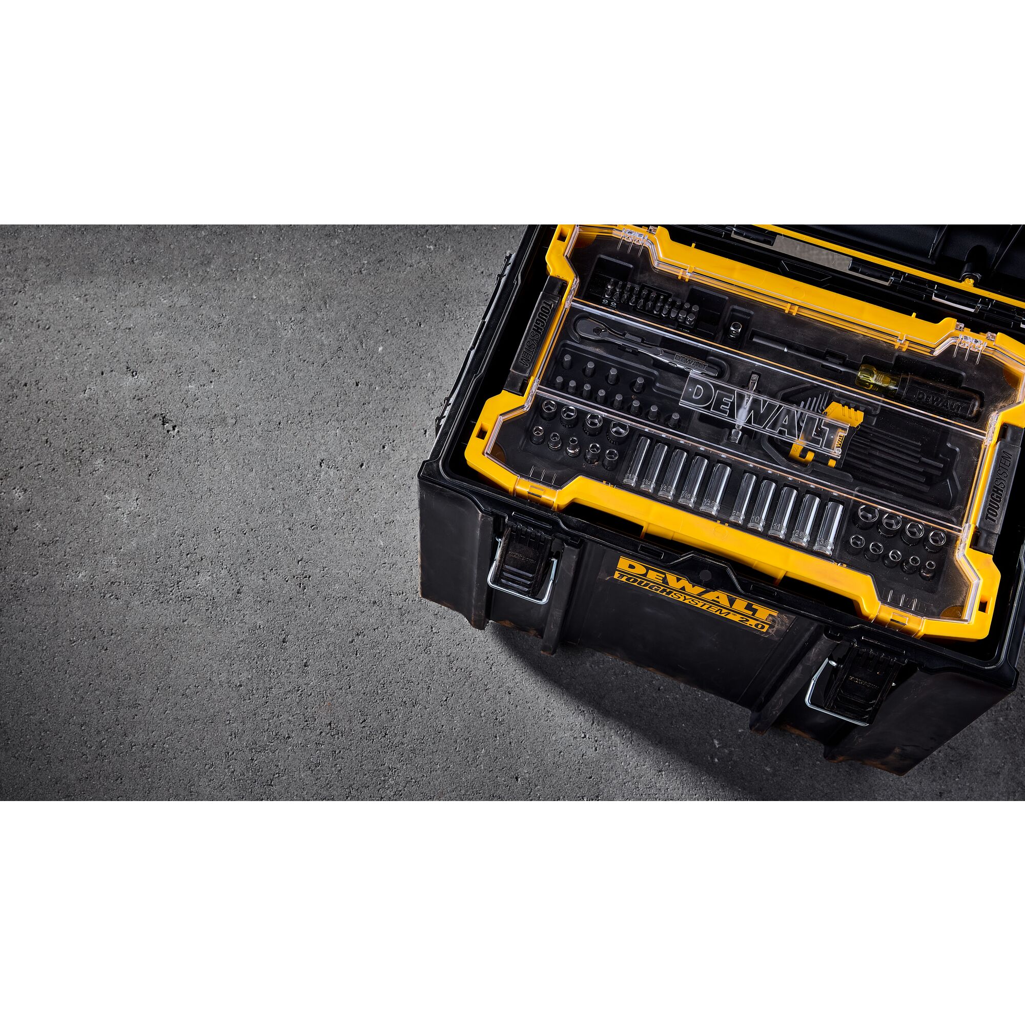 131 pc. 1 4 in. and 3 8 in. Mechanic Tool Set with ToughSystem