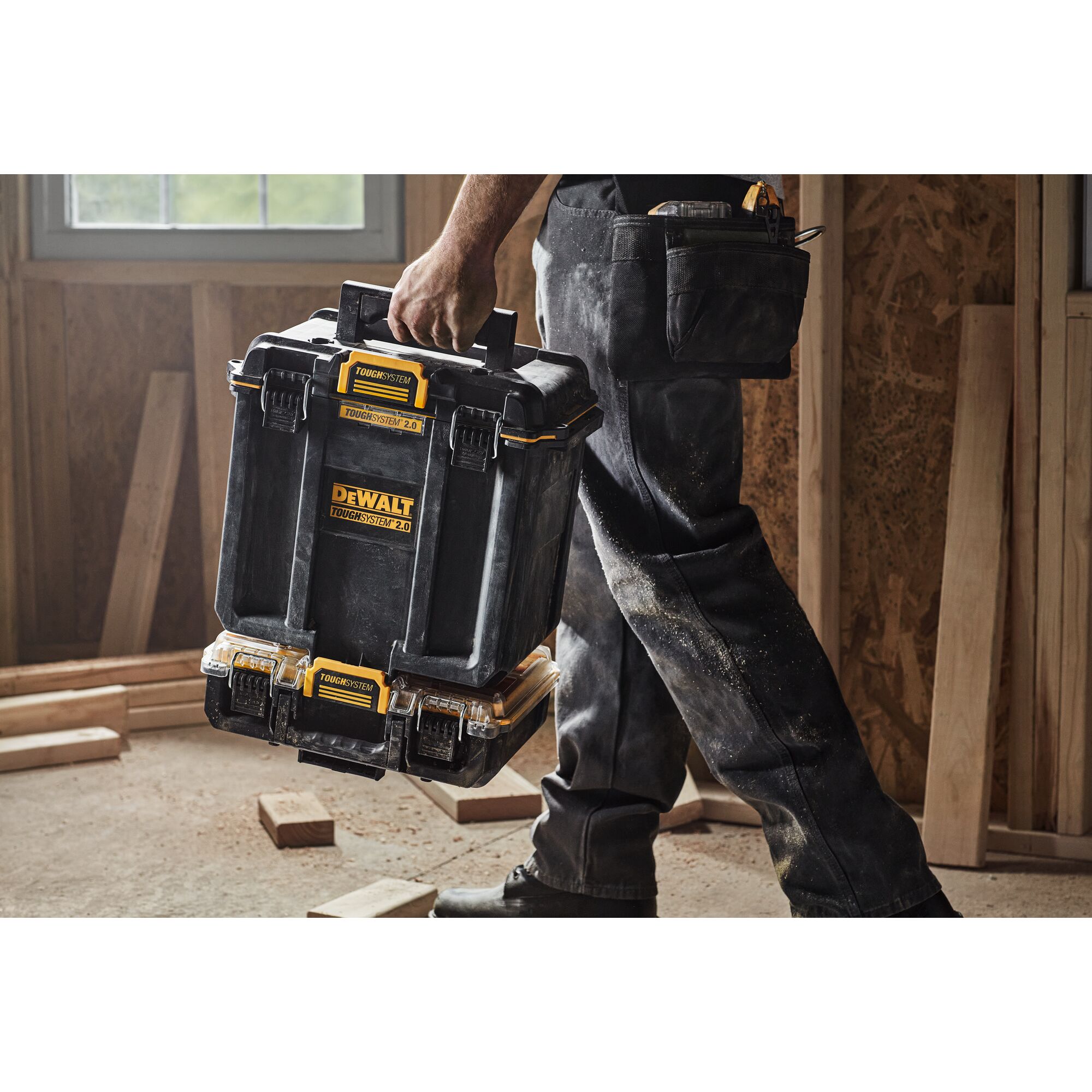 TOUGHSYSTEM® 2.0 Deep Compact Toolbox | DEWALT