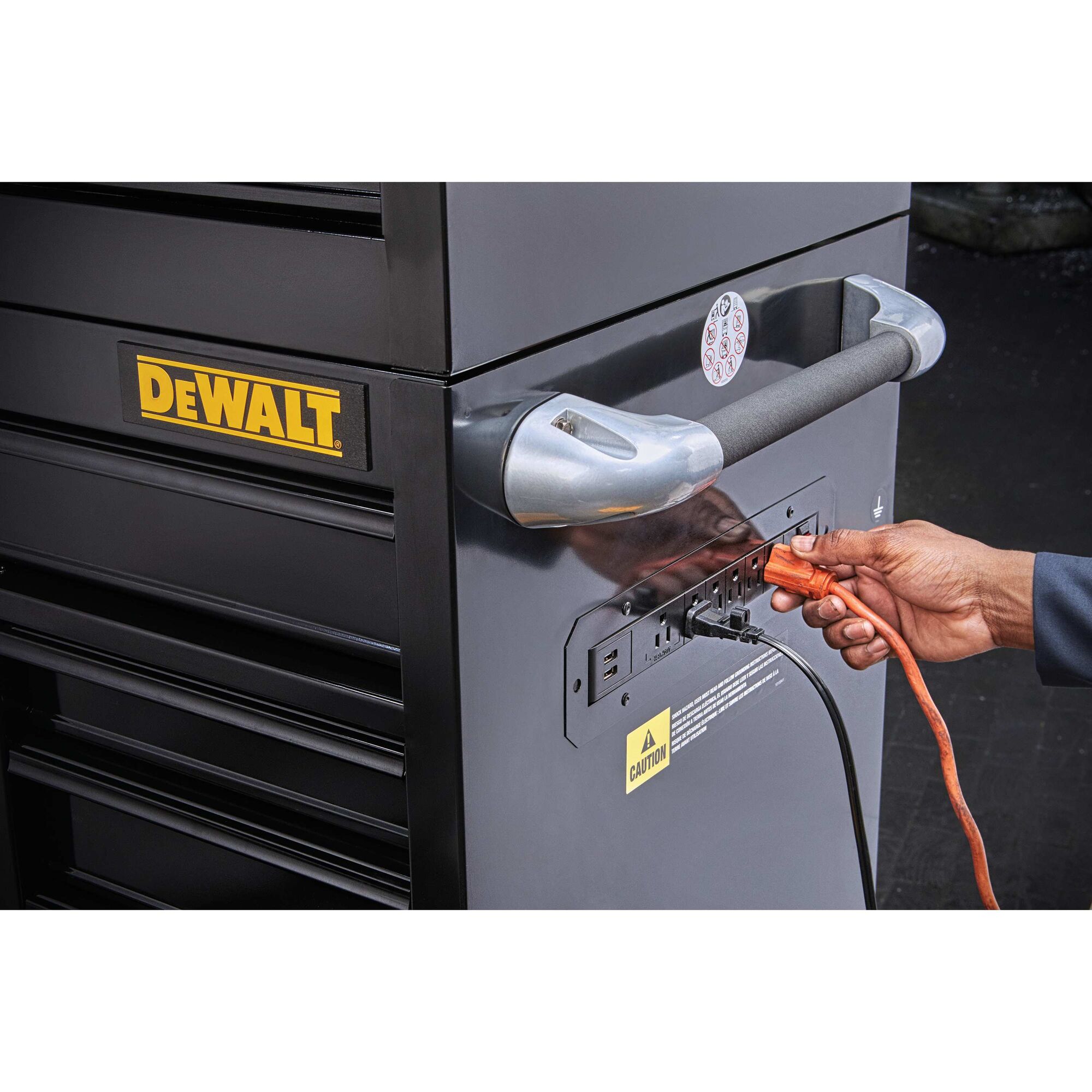 Dewalt on sale roller cabinet